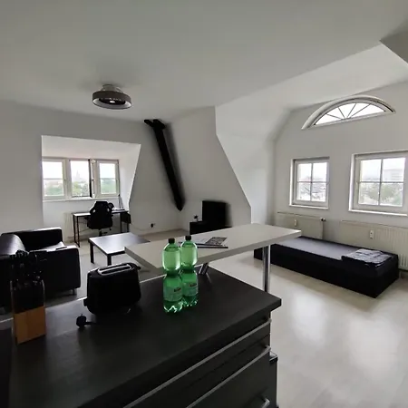 Skyline Retreat - Grand Penthouse דרזדן