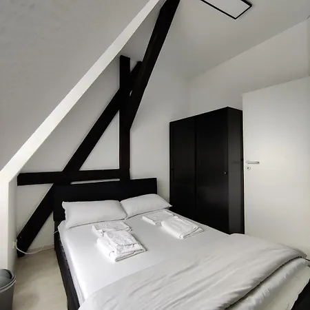 Apartman Skyline Retreat - Grand Penthouse