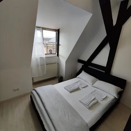 Skyline Retreat - Grand Penthouse Apartman Drezda